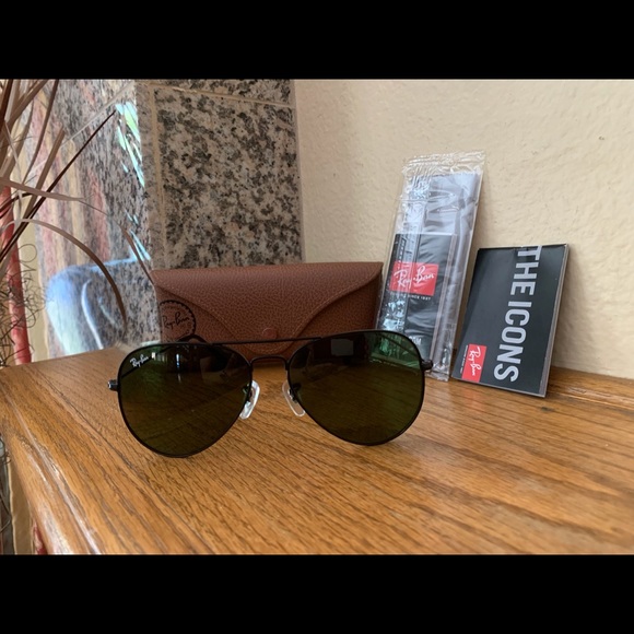 Authentic Ray-Ban Aviator Sunglasses 58mm NEW - Picture 12 of 16